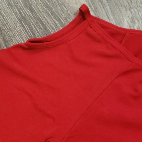 Cold Shoulder Tops - Picture 5 of 8